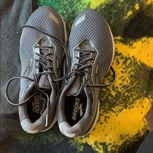 Brooks Ghost 12 running shoe (men’s)